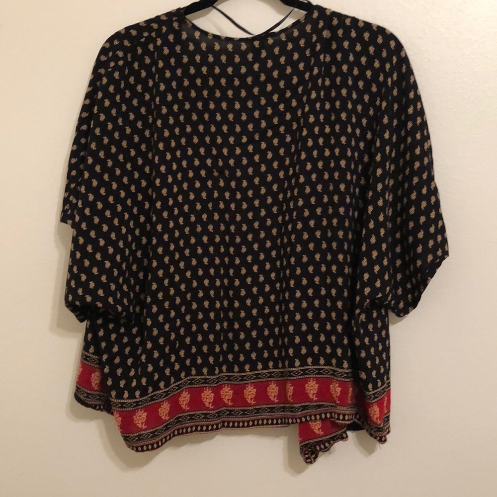 Black/tan/red flower kimono from forever 21